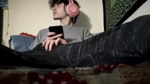 Snapshot of laymetorest420 chatting on 9, 3, 2025 Stitch online show from 9, 3, 2025