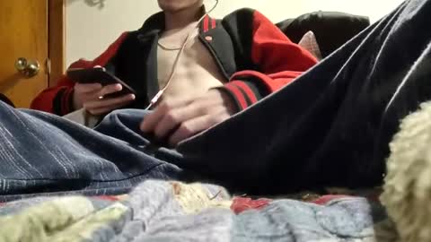 Snapshot of laymetorest420 chatting on 28, 10, 2025 Stitch online show from 28, 10, 2025