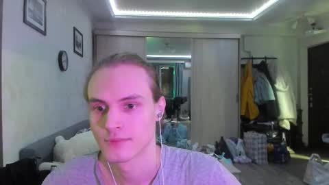 Snapshot of lazaret1k chatting on 15, 3, 2026 Vladi online show from 15, 3, 2026