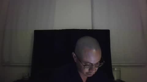 Snapshot of lazy_bad_boy chatting on 19, 5, 2026 lazy_bad_boy online show from 19, 5, 2026