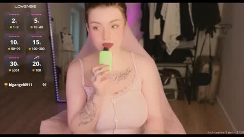 lazy girl Lizzy online show from 20, 5, 2026
