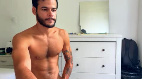 Snapshot of lcscerq chatting on 26, 11, 2025 lcscerq online show from 26, 11, 2025