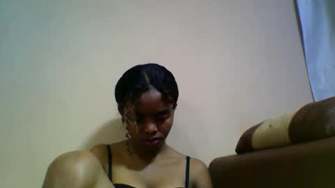 lea96546 online show from 2, 11, 2025