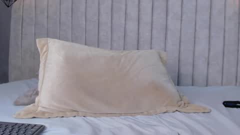    online show from 27, 2, 2025