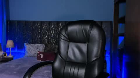 Snapshot of lea_velle chatting on 18, 4, 2026 Lea Velle online show from 18, 4, 2026