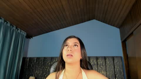 Snapshot of lea_velle chatting on 2, 6, 2026 Lea Velle online show from 2, 6, 2026