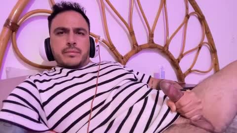 leafar_volkov online show from 14, 10, 2025