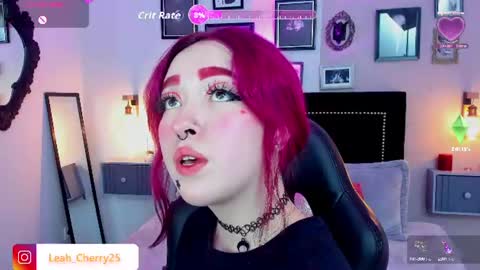 Snapshot of leah_cherry chatting on 2, 7, 2026 Leah online show from 2, 7, 2026