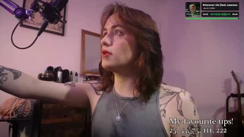 leah_lust_ online show from 30, 10, 2025