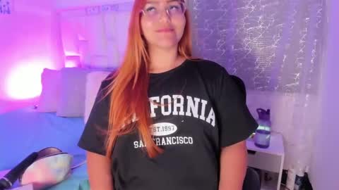 Leah  online show from 14, 11, 2025