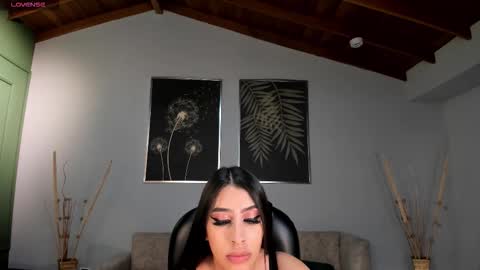 Snapshot of leahlombardi_ chatting on 19, 9, 2025 leahlombardi_ online show from 19, 9, 2025