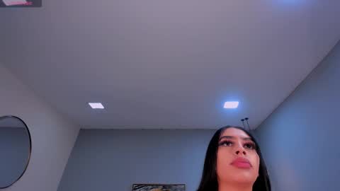 Snapshot of leahlombardi_ chatting on 16, 10, 2025 leahlombardi_ online show from 16, 10, 2025