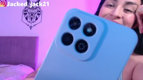 Snapshot of leahparker33 chatting on 14, 7, 2026 leahparker33 online show from 14, 7, 2026