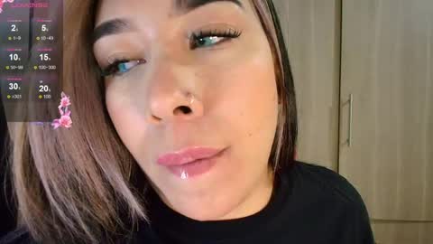 leah online show from 9, 5, 2026