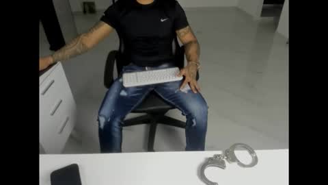leather_king_of_bitches online show from 6, 4, 2026