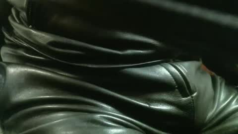 Leathermotocross online show from 21, 11, 2025