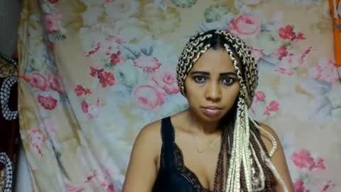 Snapshot of leatianaa chatting on 11, 6, 2026 leatianaa online show from 11, 6, 2026