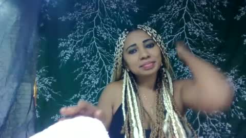 Snapshot of leatianaa chatting on 22, 6, 2026 leatianaa online show from 22, 6, 2026