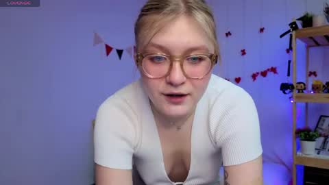 Snapshot of leazy_peasy chatting on 29, 3, 2026 Ellie online show from 29, 3, 2026
