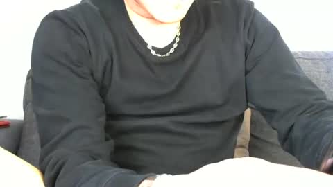 lebeaugosse1992 online show from 9, 2, 2026