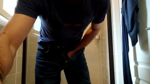 Snapshot of lebrun1985 chatting on 21, 9, 2025 lebrun1985 online show from 21, 9, 2025