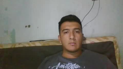 leche_dura122 online show from 19, 1, 2025