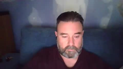 lecheare28 online show from 8, 4, 2026