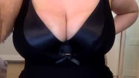 Snapshot of leelamae chatting on 22, 1, 2025 Leela Mae online show from 22, 1, 2025