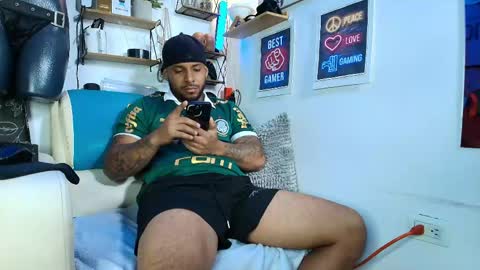 Snapshot of leenar_key chatting on 29, 5, 2026 leenar_key online show from 29, 5, 2026