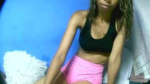 Snapshot of leeromi chatting on 19, 2, 2026 leeromi online show from 19, 2, 2026