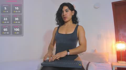 Snapshot of leethompson_ chatting on 16, 11, 2025 Leet online show from 16, 11, 2025
