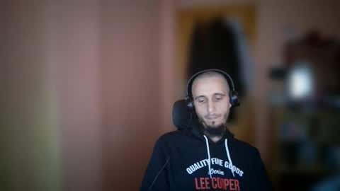 lefrenchiies online show from 13, 4, 2026