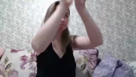 Snapshot of leggywily25 chatting on 3, 2, 2026 leggywily25 online show from 3, 2, 2026