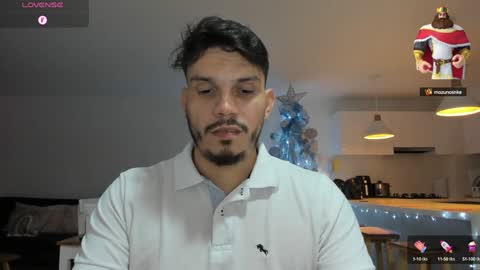 Alejandro online show from 11, 12, 2024