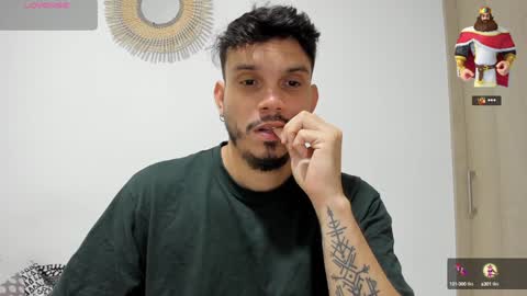 Alejandro online show from 1, 1, 2025