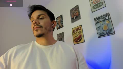 Alejandro online show from 1, 2, 2026