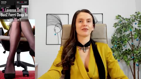 Snapshot of legswattitude chatting on 30, 12, 2024 Elle online show from 30, 12, 2024