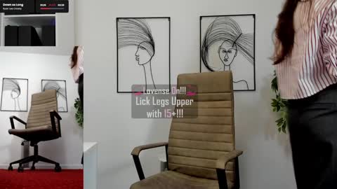 Snapshot of legswattitude chatting on 9, 1, 2025 Elle online show from 9, 1, 2025