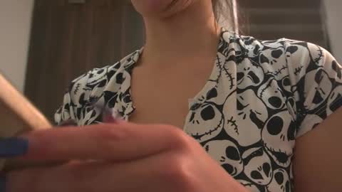 Leah online show from 31, 10, 2025