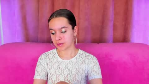 Snapshot of leiawow chatting on 8, 5, 2026 leiawow online show from 8, 5, 2026