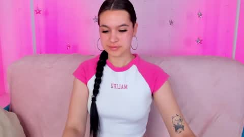 Snapshot of leiawow chatting on 9, 6, 2026 leiawow online show from 9, 6, 2026
