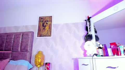 Snapshot of leidy_lara chatting on 24, 4, 2026 leidy_lara online show from 24, 4, 2026