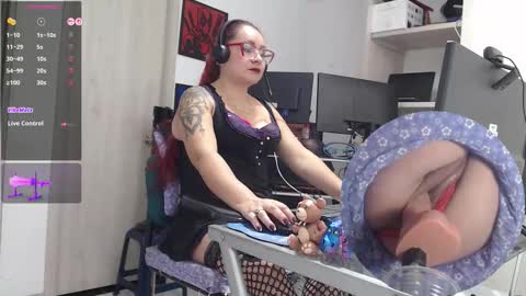 LeidyDi223 online show from 28, 11, 2025
