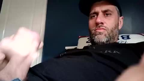 Snapshot of leightimmins001 chatting on 19, 4, 2026 leightimmins001 online show from 19, 4, 2026