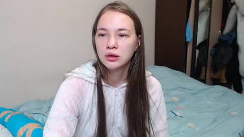 leila_bambi online show from 17, 2, 2025