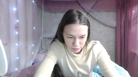 leila_bambi_ online show from 22, 12, 2025