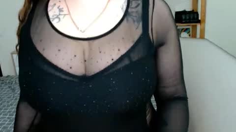 Leila online show from 16, 11, 2025