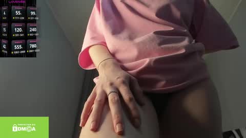 Snapshot of leiladream chatting on 13, 4, 2026 leiladream online show from 13, 4, 2026