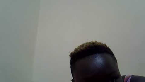 Snapshot of leilah_cute19 chatting on 5, 3, 2026 leilah_cute19 online show from 5, 3, 2026