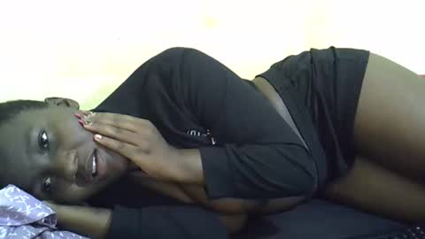 Snapshot of leilah_cute19 chatting on 26, 3, 2026 leilah_cute19 online show from 26, 3, 2026